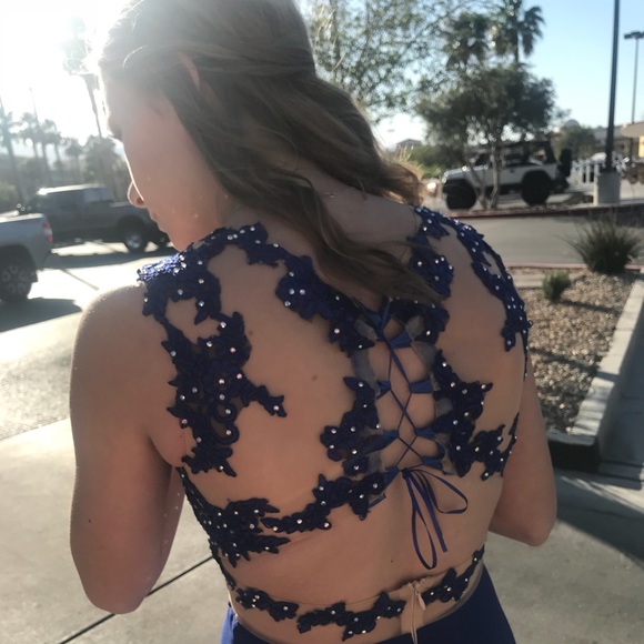 Prom dress - Picture 4 of 5